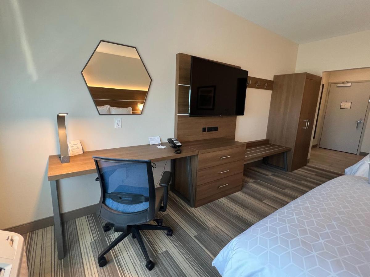 Holiday Inn Express & Suites - Ukiah By Ihg ภายนอก รูปภาพ
