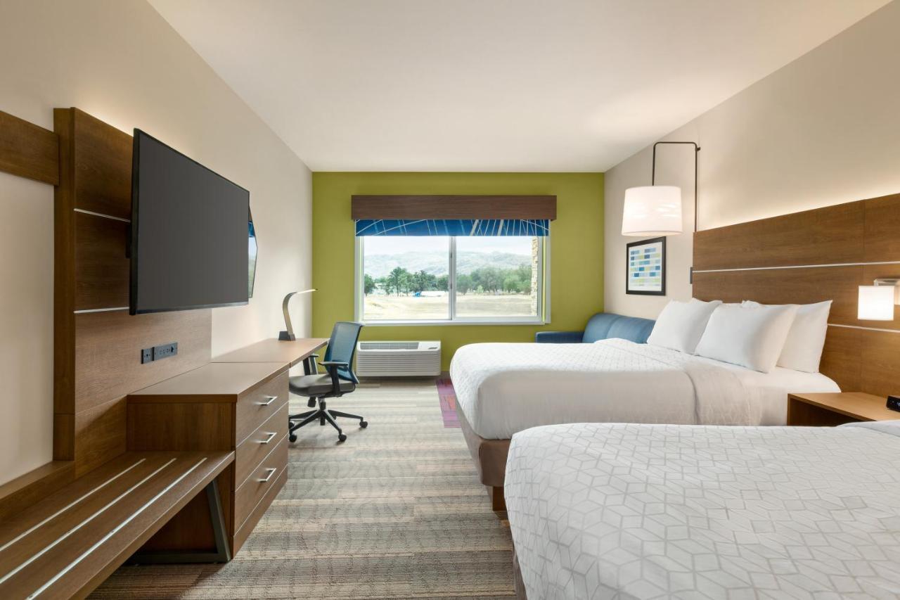 Holiday Inn Express & Suites - Ukiah By Ihg ภายนอก รูปภาพ
