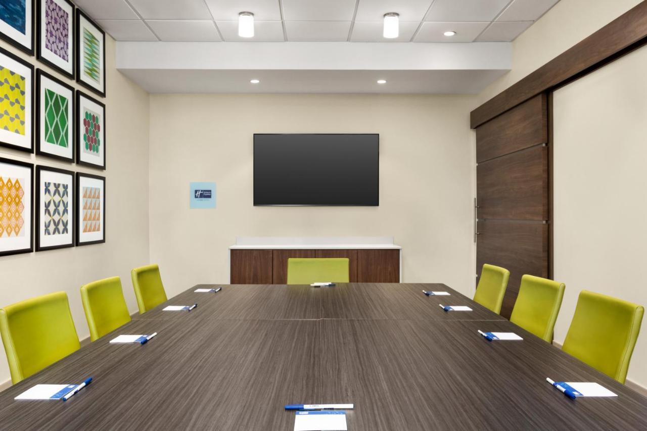 Holiday Inn Express & Suites - Ukiah By Ihg ภายนอก รูปภาพ