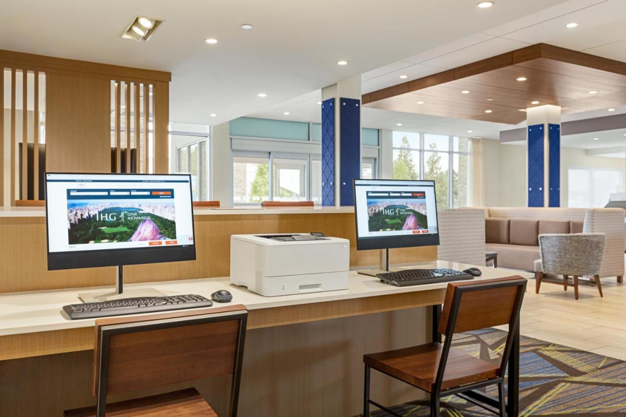 Holiday Inn Express & Suites - Ukiah By Ihg ภายนอก รูปภาพ