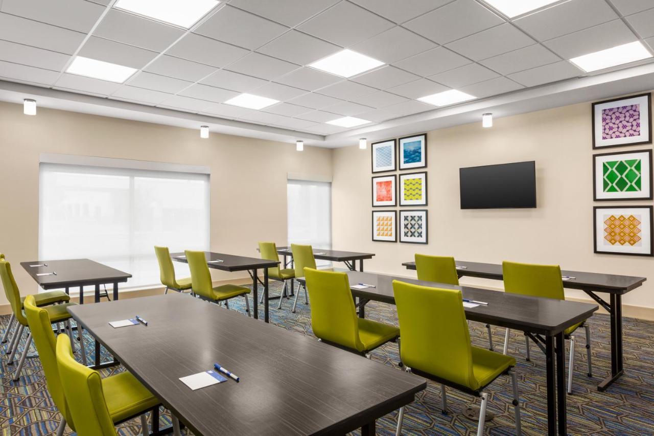 Holiday Inn Express & Suites - Ukiah By Ihg ภายนอก รูปภาพ